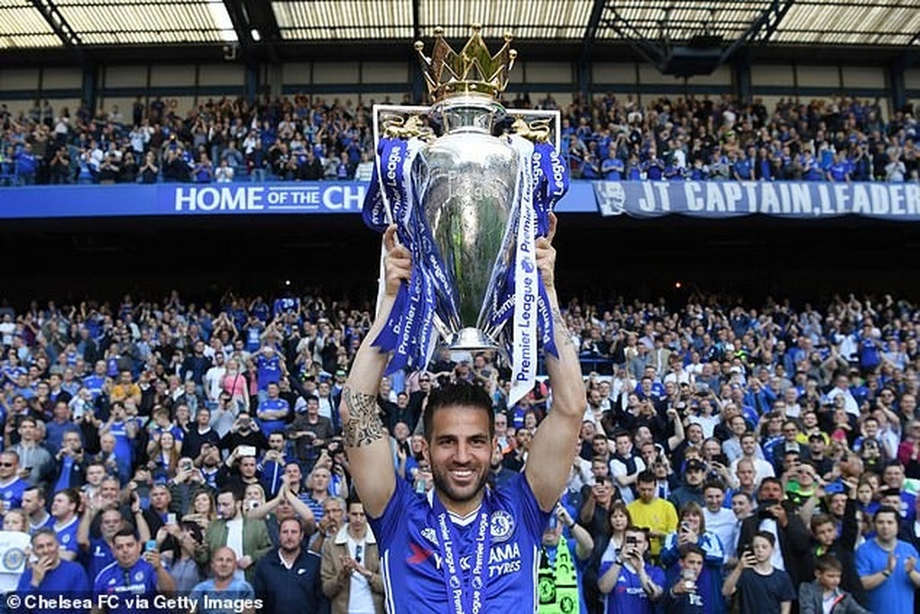 Cesc Fabregas giải nghệ ở tuổi 36 - 2 Cesc Fabregas giải nghệ ở tuổi 36 - 2