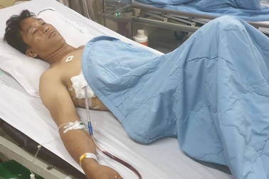 Đi bẫy gà rừng ngày 30 Tết, người đàn ông bị trúng nhiều phát đạn