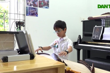 Cậu bé "siêu trí tuệ" mới 8 tuổi đã học lớp 5 ở Đồng Tháp