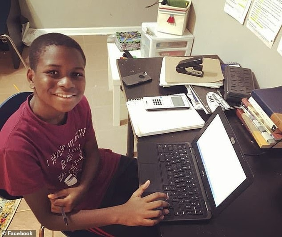 Cậu bé 12 tuổi trở thành sinh viên ngành hàng không vũ trụ tại Mỹ - 1