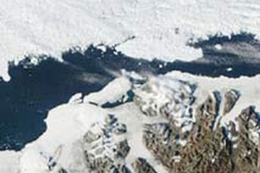 Khối băng vĩnh cửu ở Bắc Cực đang dần tan 