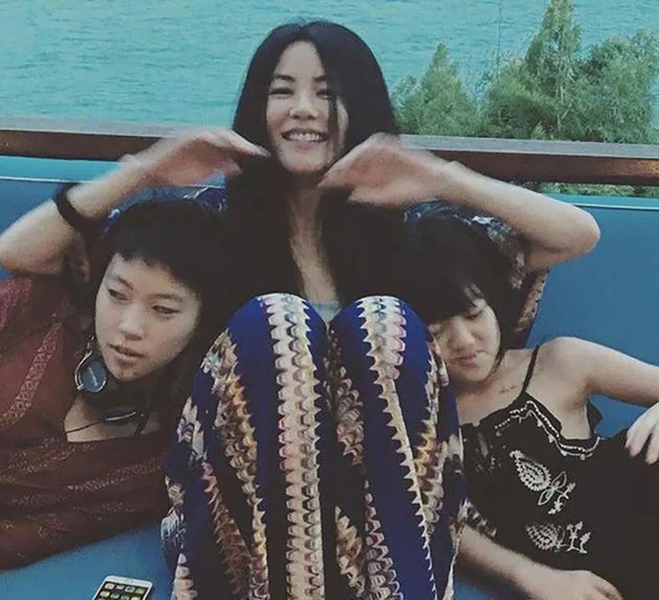 Cuộc sống tự do và hạnh phúc của “thiên hậu” Vương Phi - 5 Cuộc sống tự do và hạnh phúc của “thiên hậu” Vương Phi - 5