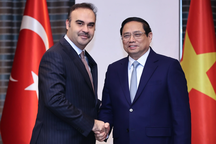Thổ Nhĩ Kỳ muốn hợp tác với Việt Nam sản xuất ô tô, công nghiệp quốc phòng