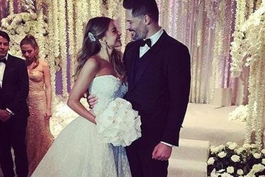 Sao Hollywood với những hôn lễ cổ tích trong năm qua