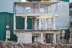 Những căn nhà dị dạng mọc lên dọc đường Vành đai 2,5, Vành đai 1 ở Hà Nội