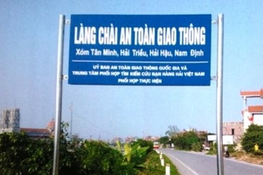 Thực hiện thí điểm “Làng chài an toàn giao thông”