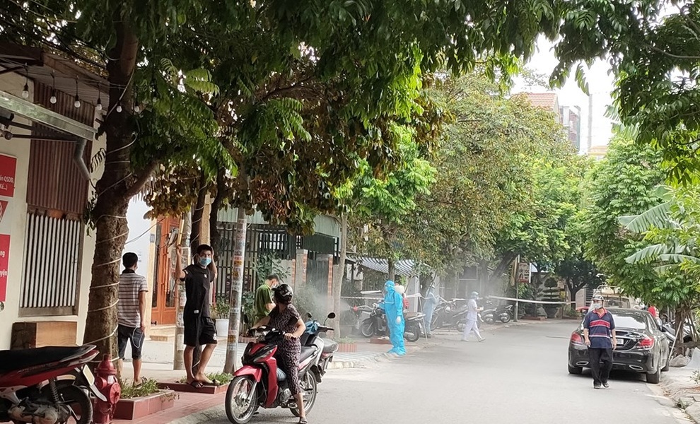 Hải Phòng: Một trường hợp dương tính với SARS-CoV-2, là lái xe container - 1 Hải Phòng: Một trường hợp dương tính với SARS-CoV-2, là lái xe container - 1