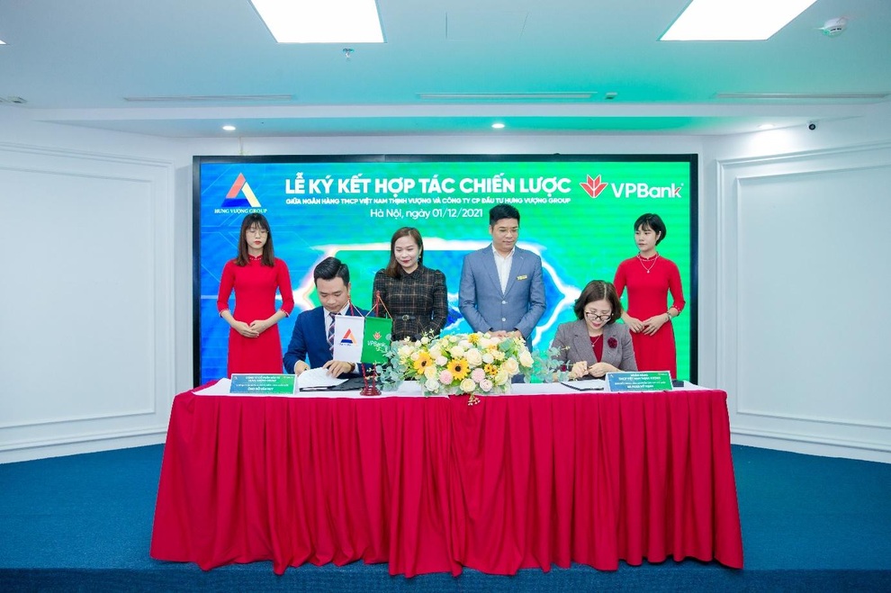 Ký kết hợp tác chiến lược giữa Hưng Vượng Group và ngân hàng VP Bank - 1 Ký kết hợp tác chiến lược giữa Hưng Vượng Group và ngân hàng VP Bank - 1