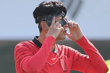 Hình ảnh khác lạ của Son Heung Min ở đội tuyển Hàn Quốc