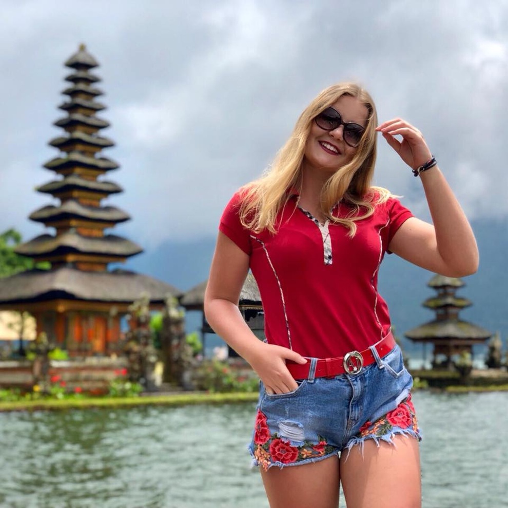 Nhan sắc của tân Hoa hậu trái đất Slovenia - 7