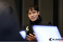 HLV Hàn Quốc nói một điều về tài năng của Văn Toàn