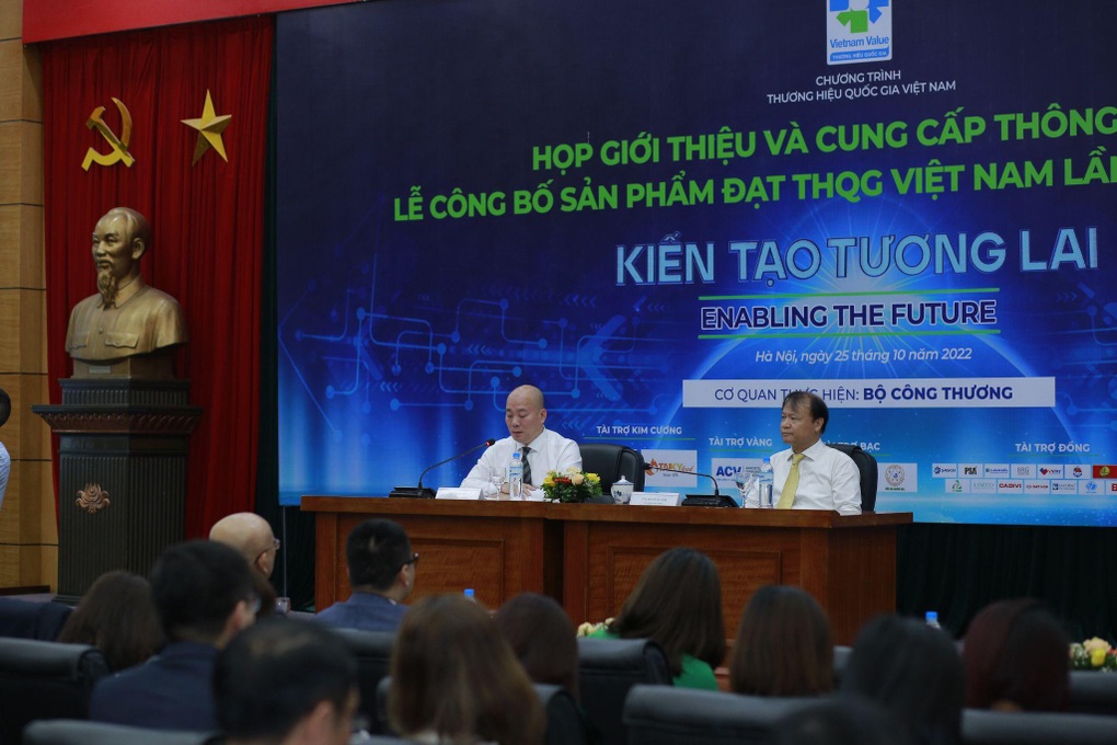 Giao Hàng Tiết Kiệm vào nhóm 172 doanh nghiệp đạt Thương hiệu quốc gia Việt Nam - 1 Giao Hàng Tiết Kiệm vào nhóm 172 doanh nghiệp đạt Thương hiệu quốc gia Việt Nam - 1