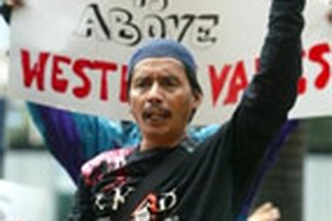 Các nhà biếm họa Đan Mạch phải lẩn trốn