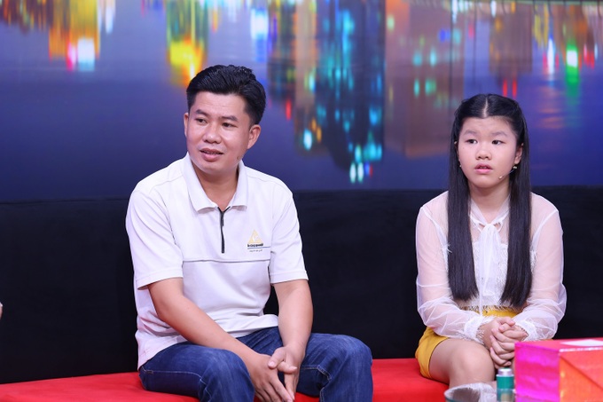 “nỗi đau như chạm đáy” mỗi khi nghe ba chê “xấu, mũi tẹt, mặt mụn” - Ảnh 2. “nỗi đau như chạm đáy” mỗi khi nghe ba chê “xấu, mũi tẹt, mặt mụn” - Ảnh 2.