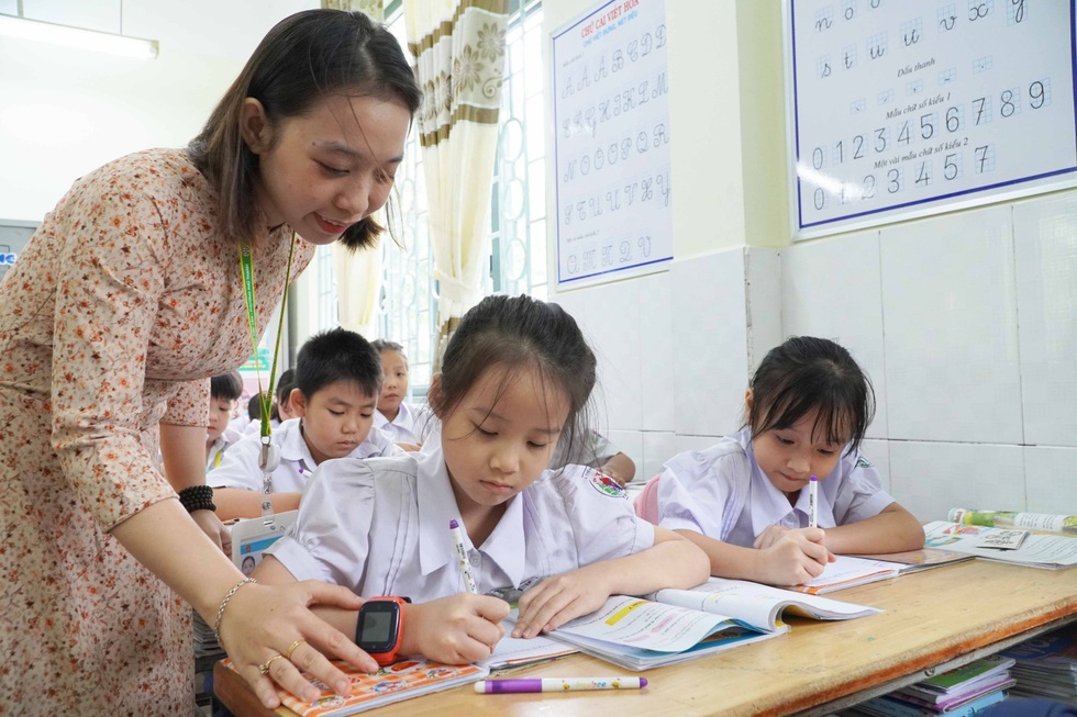 Sửa Luật Giáo dục - thể chế hoá chủ trương một bộ SGK thống nhất toàn quốc - 3