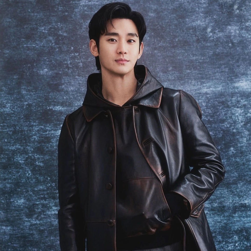 Kim Soo Hyun và dàn đại sứ thương hiệu Prada dính bê bối chấn động châu Á - 1 Kim Soo Hyun và dàn đại sứ thương hiệu Prada dính bê bối chấn động châu Á - 1