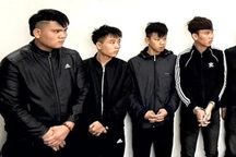 Mâu thuẫn qua điện thoại, 2 nhóm thanh thiếu niên hẹn nhau hỗn chiến