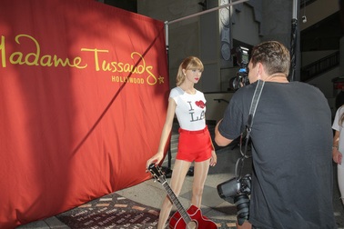 Ngắm tượng sáp xinh đẹp của Taylor Swift 