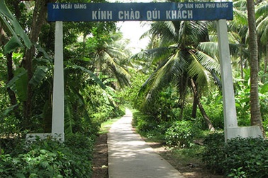 “Bóng ma” HIV ở một xóm “nhà lành”