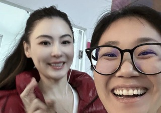 Nhan sắc thật của "tượng đài nhan sắc" Trương Bá Chi ở tuổi 44 - 1