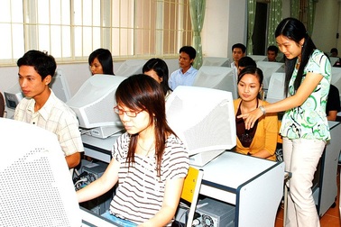 Tuyển sinh đại học, cao đẳng 2018: Giảm mạnh chỉ tiêu ngành sư phạm