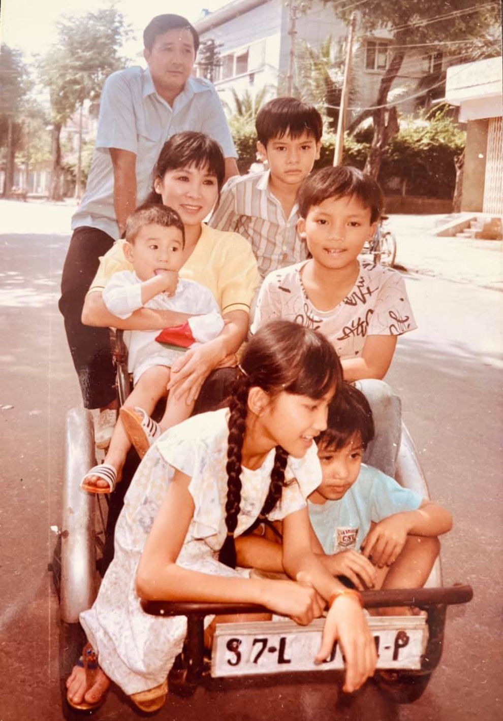 NSND Kim Xuân chia sẻ hình ảnh thời thanh xuân - 13 NSND Kim Xuân chia sẻ hình ảnh thời thanh xuân - 13