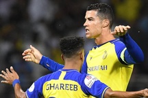 HLV Al Nassr bình luận sau khi chứng kiến C.Ronaldo rực sáng