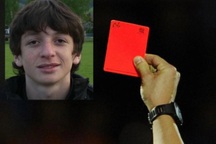 Húc đầu kiểu Zidane, cầu thủ nhận án phạt treo giò tới... 48 trận