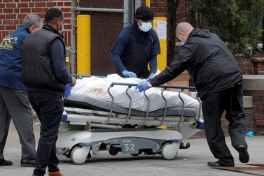 New York ráo riết xử lý hơn 9.000 thi thể Covid-19