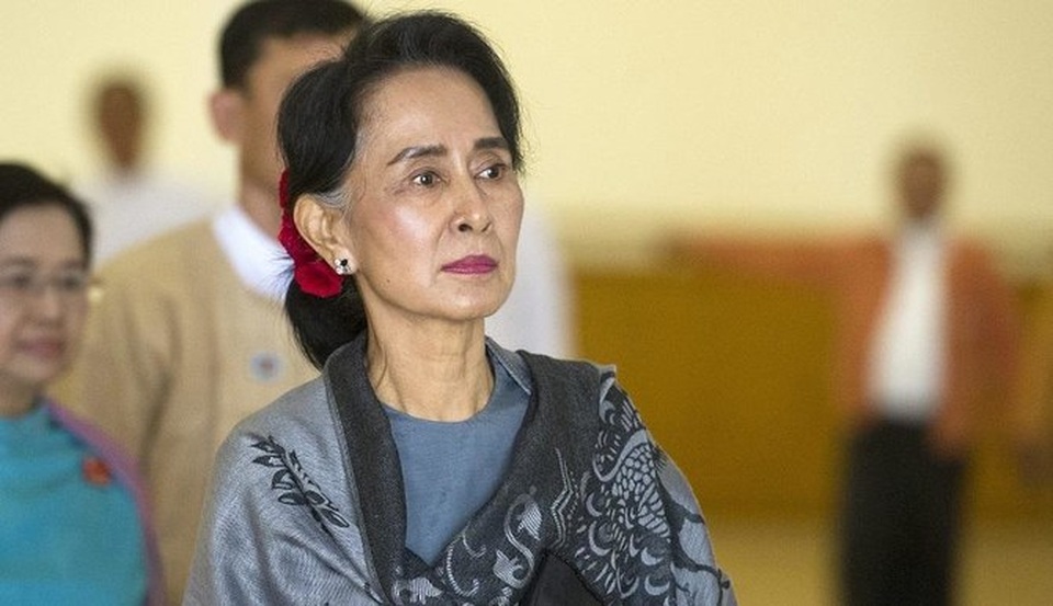 Bà Suu Kyi bị cáo buộc nhận hối lộ 550.000 USD - 1 Bà Suu Kyi bị cáo buộc nhận hối lộ 550.000 USD - 1