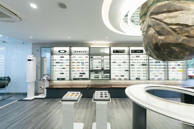 Patrick Eyewear và vị thế đối tác chính thức của Ray-Ban Vietnam