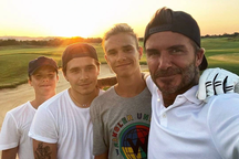 Vợ chồng Beckham rất "chặt tay" khi chi tiền gây dựng sự nghiệp cho con cái