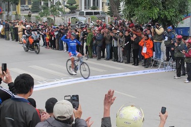 Chiến thắng đầy ấn tượng của tay đua kỳ cựu Đỗ Tuấn Anh