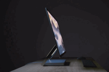 Điểm nhấn công nghệ tuần qua: Microsoft và Apple cùng ra mắt máy tính mới