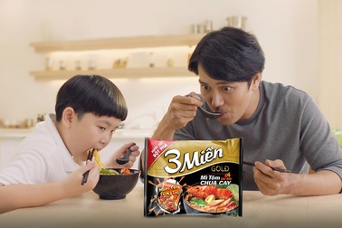 Mì 3 Miền ngon đậm vị Việt với nước cốt tôm thịt hầm nhiều giờ