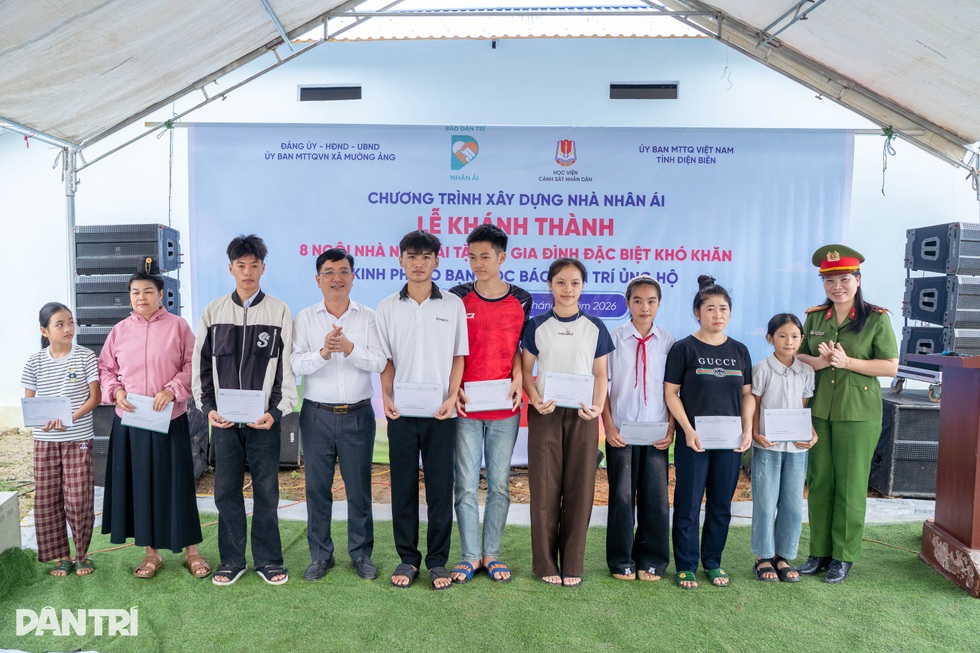 Mái ấm Nhân ái mở ra hy vọng an cư cho 8 hộ nghèo ở Điện Biên - 13