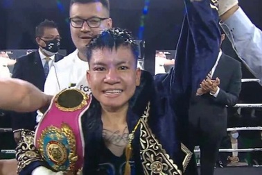 Chưa "tâm phục khẩu phục", đối thủ của Thu Nhi khiếu nại lên WBO