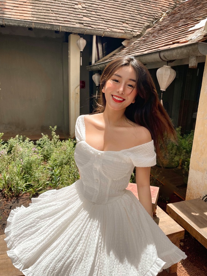 Hot girl 1 triệu fans: 20 tuổi mua nhà 7 tỷ đồng, đau đầu vì bị mạo danh - 1 Hot girl 1 triệu fans: 20 tuổi mua nhà 7 tỷ đồng, đau đầu vì bị mạo danh - 1
