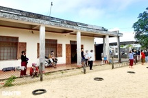 Hé lộ chi tiết gây sốc trong vụ bé gái 5 tuổi nghi bị cha ném xuống sông