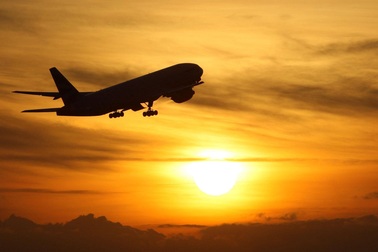 Chủng mới Covid-19 lây lan vượt kiểm soát, nhiều nước cấm chuyến bay từ Anh