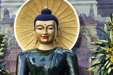 Lung linh Phật Ngọc chốn Thiên Long