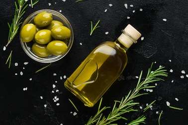 Loại dầu ăn "khắc tinh" của bệnh gan nhiễm mỡ, siêu thị Việt rất sẵn