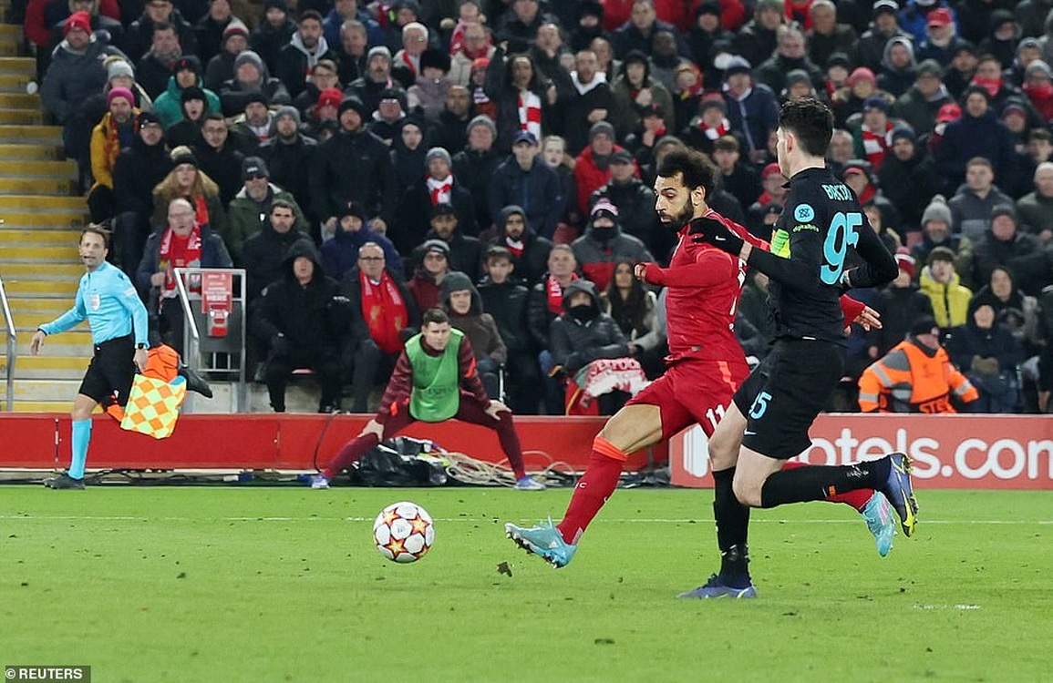 Đánh bại Liverpool, Inter vẫn ngậm ngùi bị loại khỏi Champions League - 4 Đánh bại Liverpool, Inter vẫn ngậm ngùi bị loại khỏi Champions League - 4