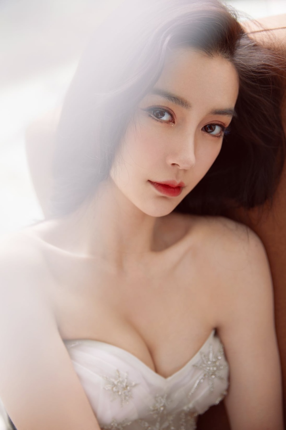 Giữa ồn ào tình tay ba, Angelababy xuất hiện xinh đẹp và quyến rũ - 8 Giữa ồn ào tình tay ba, Angelababy xuất hiện xinh đẹp và quyến rũ - 8