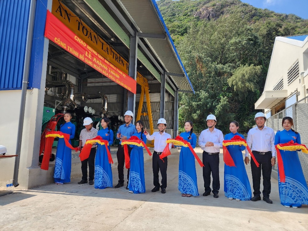 EVNSPC khánh thành công trình bổ sung nguồn điện diesel Côn Đảo - 1 EVNSPC khánh thành công trình bổ sung nguồn điện diesel Côn Đảo - 1