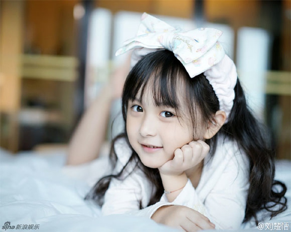 Tiểu mỹ nhân màn ảnh Hoa ngữ nổi tiếng từ 2 tuổi giờ ra sao? - 1 Tiểu mỹ nhân màn ảnh Hoa ngữ nổi tiếng từ 2 tuổi giờ ra sao? - 1