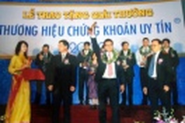 Habubank - “Thương hiệu chứng khoán uy tín 2009”