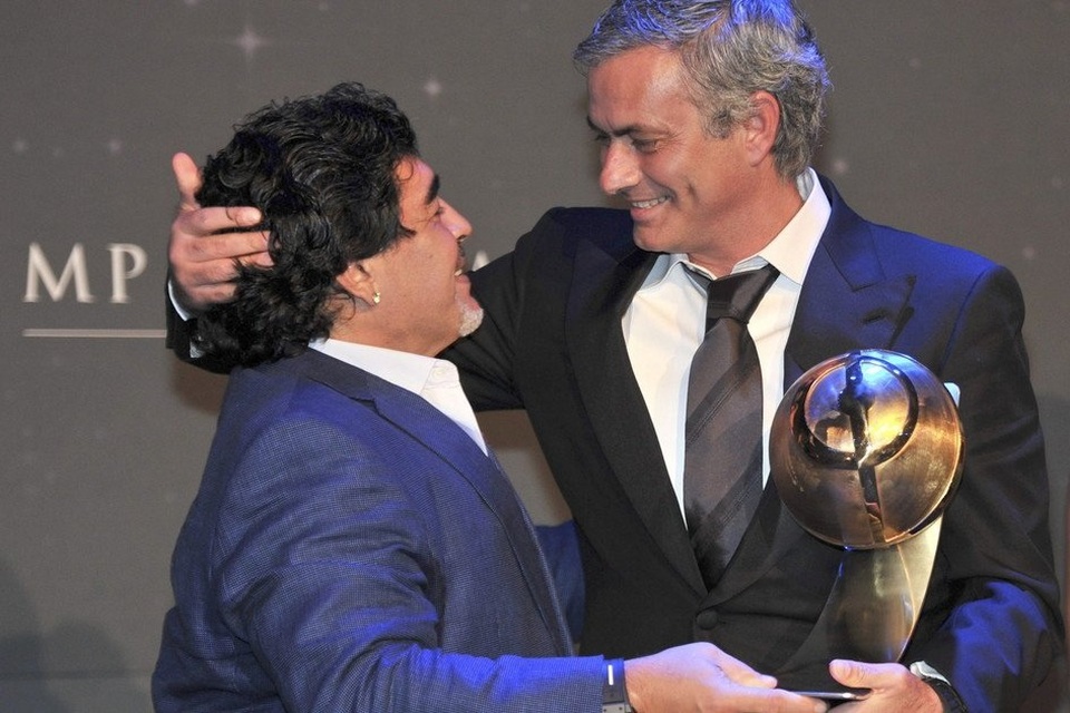 HLV Mourinho tri ân, tiết lộ những điều chưa biết về Maradona - 2 HLV Mourinho tri ân, tiết lộ những điều chưa biết về Maradona - 2