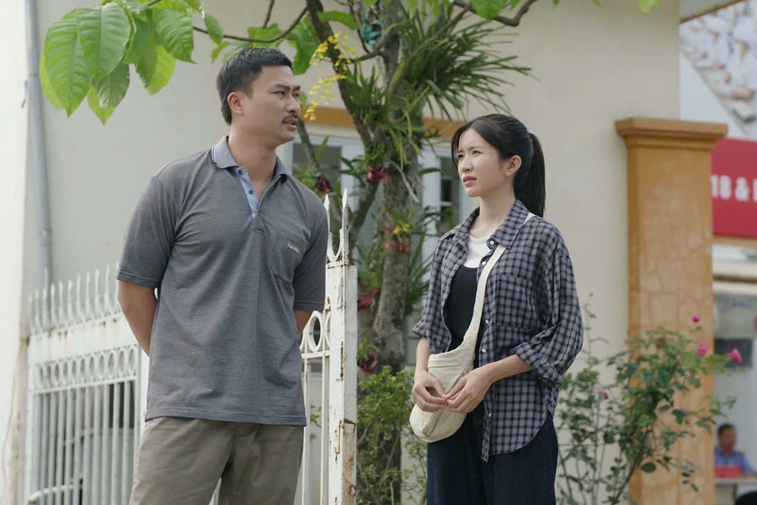 Đời thực ít biết của Duy Hưng - diễn viên đang gây tranh cãi ở phim VTV