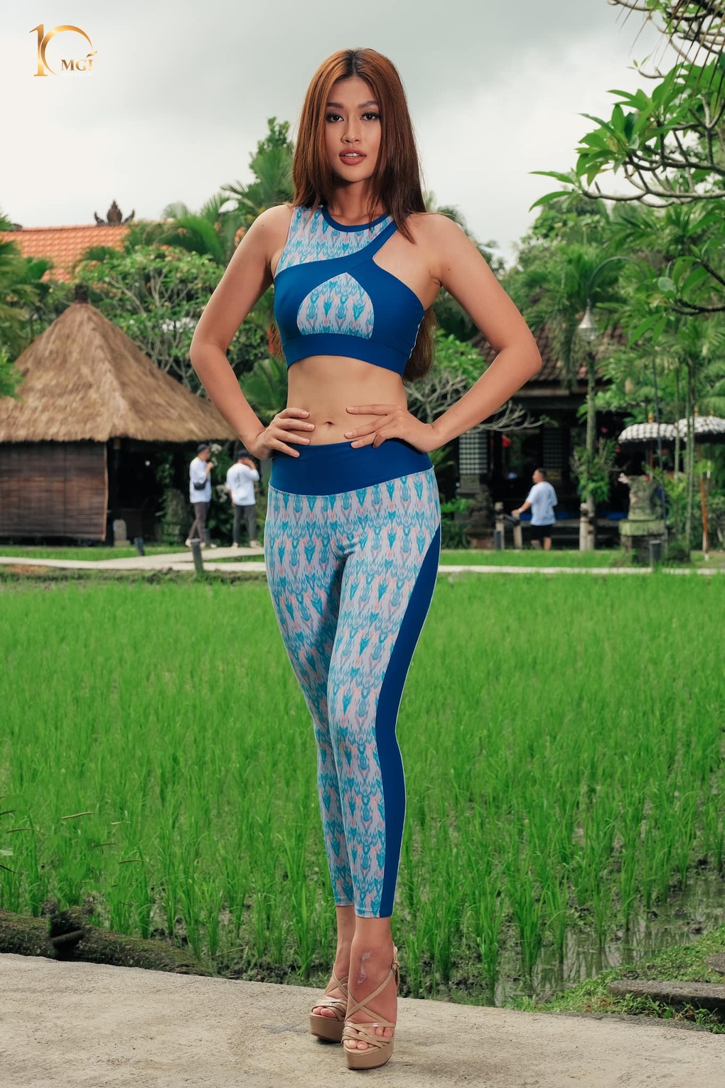 Thùy Tiên và Thiên Ân trình diễn áo tắm tại Hoa hậu Hòa bình Thế giới - 2 Thùy Tiên và Thiên Ân trình diễn áo tắm tại Hoa hậu Hòa bình Thế giới - 2